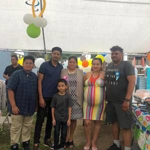 Meet your Posher, L fernando